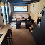 別荘 Tiny House Barujec ブレンナ