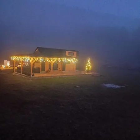 Сasa de vacaciones Tiny House Barujec