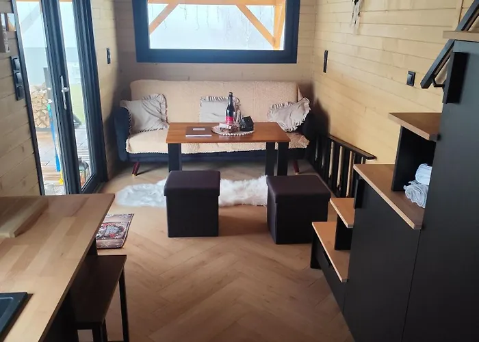 Feriehus Tiny House Barujec Brenna
