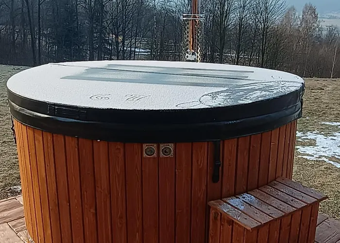 Tiny House Barujec Feriehus Brenna