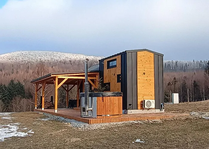 Feriehus Tiny House Barujec *